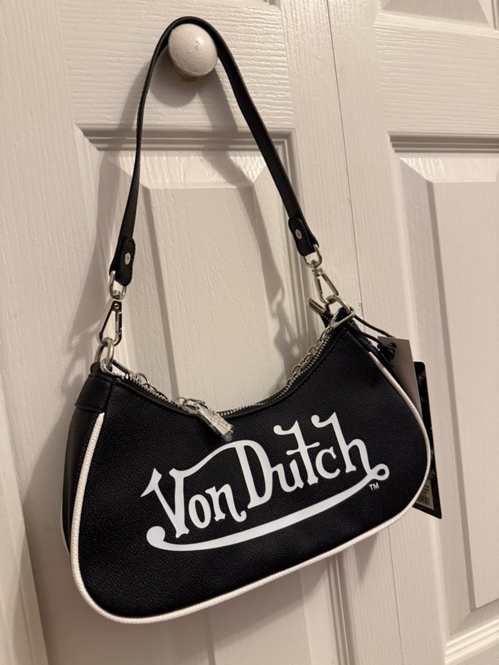 Von Dutch Black Shoulder Bag with White Logo and Chain Detail - Picture 5 of 5